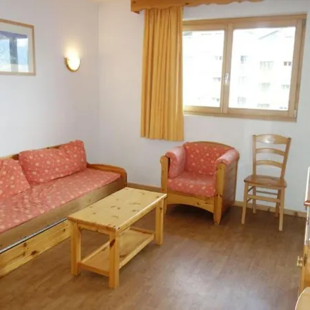 Pleasant With Paid Sauna Apartamento