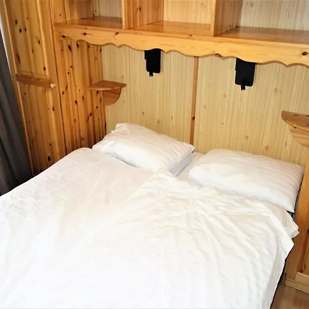 Pleasant With Paid Sauna *